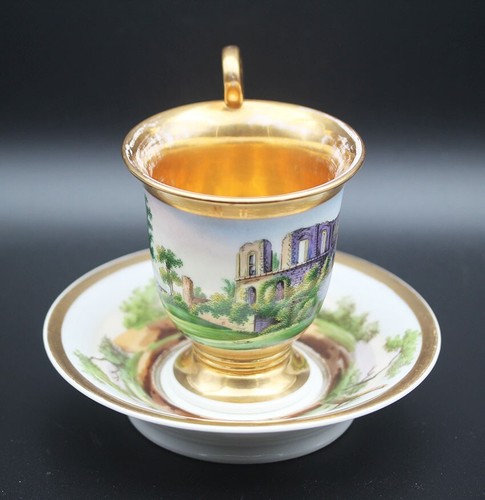 Tasse und um - und, ,um